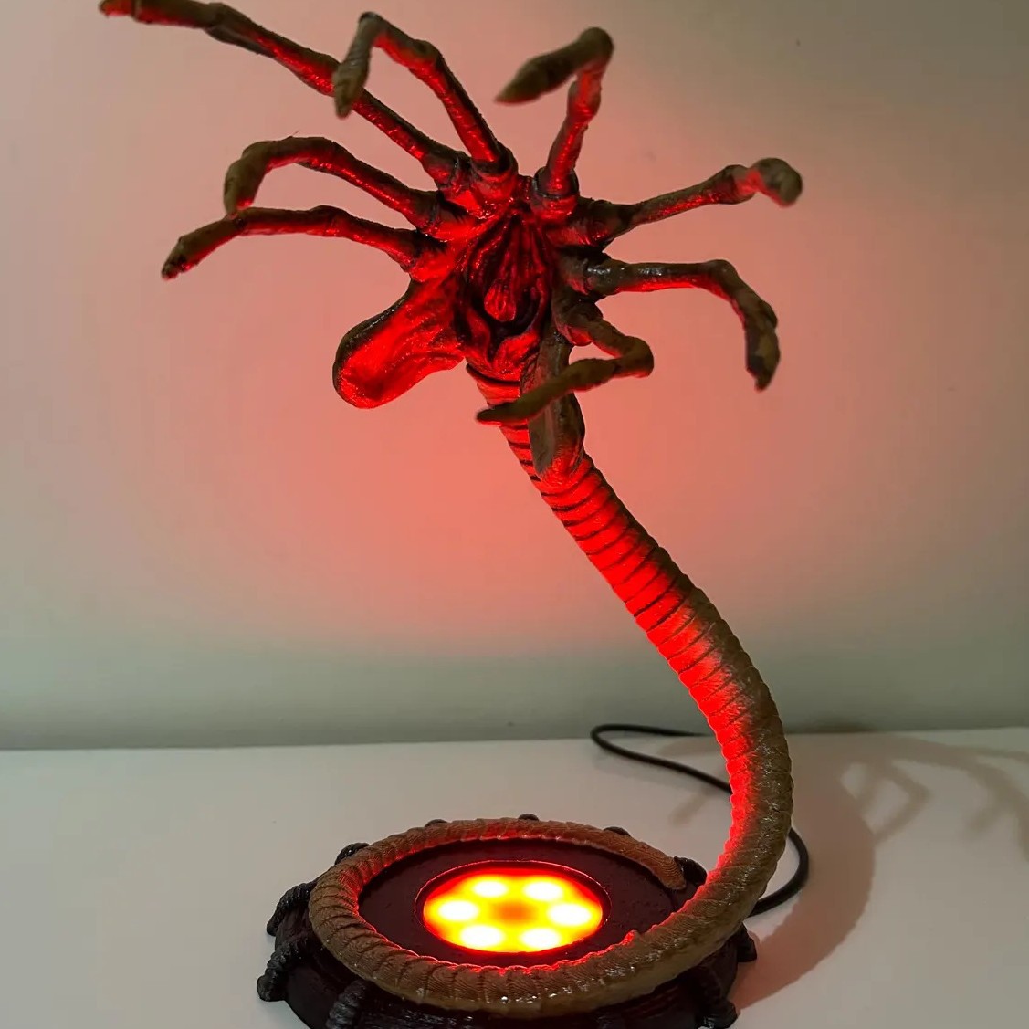 Luminária Alien Facehugger, De - Pumpkin Lantern Halloween avaliação e preço